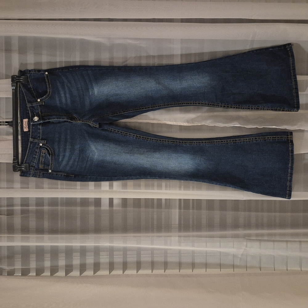 True Luck Juniors Flare Leg Size 13/14